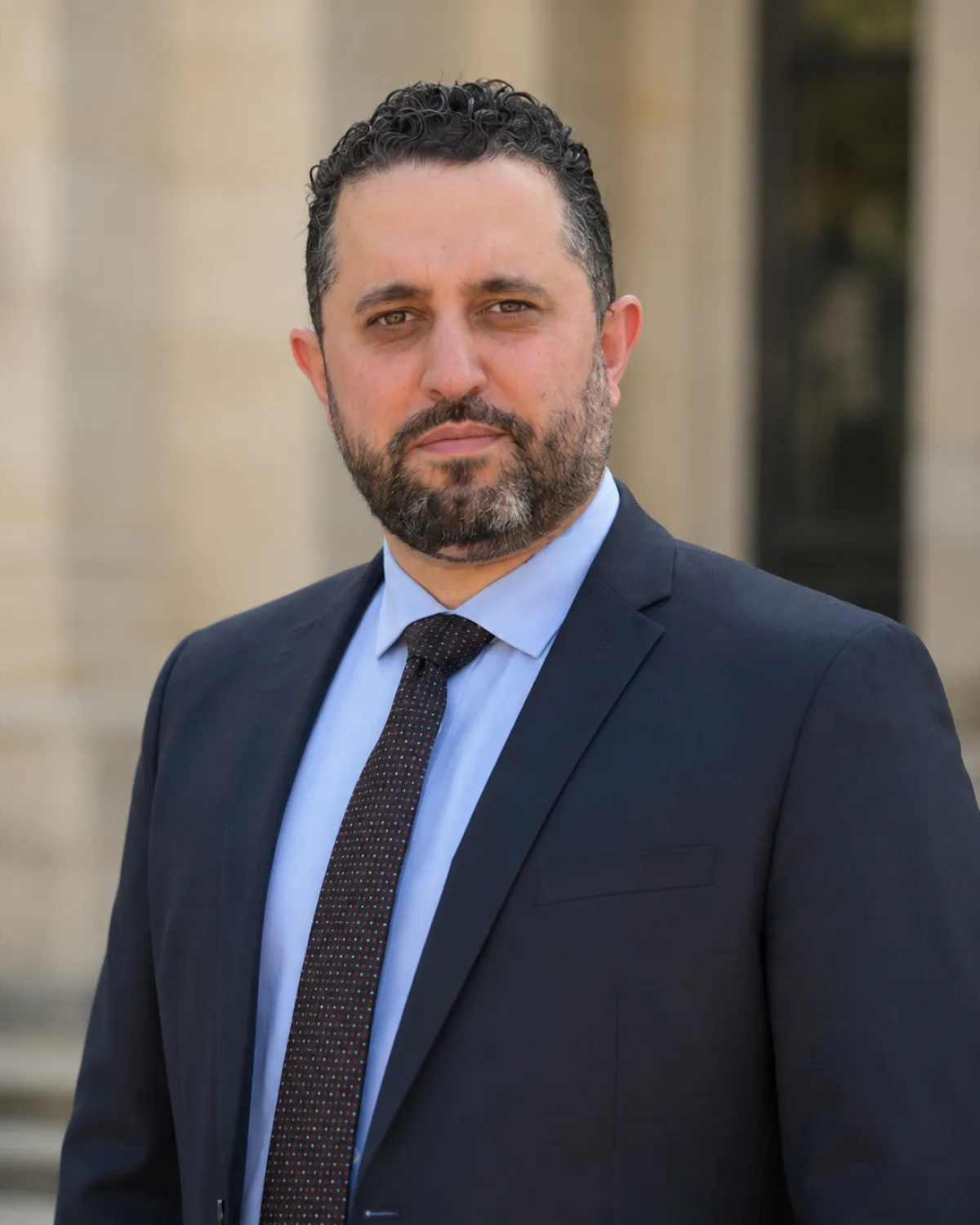 Portrait de Foad Khaboshan, associé de Simphonie Cils
