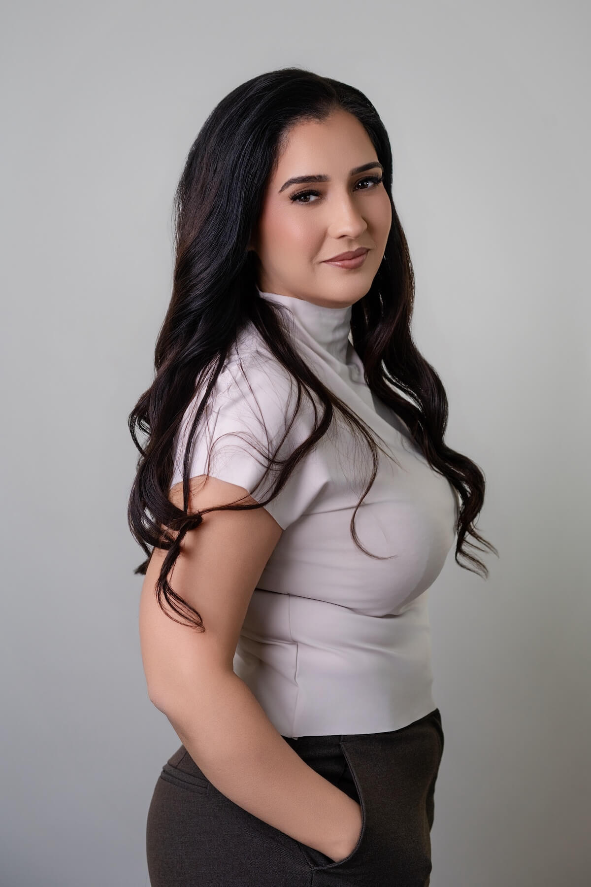 Zohra Khaboshan, fondatrice et formatrice Simphonie Cils