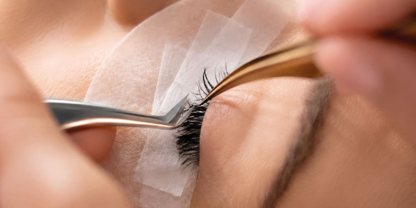 Qu’est-ce que les extensions de cils ? Tout ce que vous devez savoir